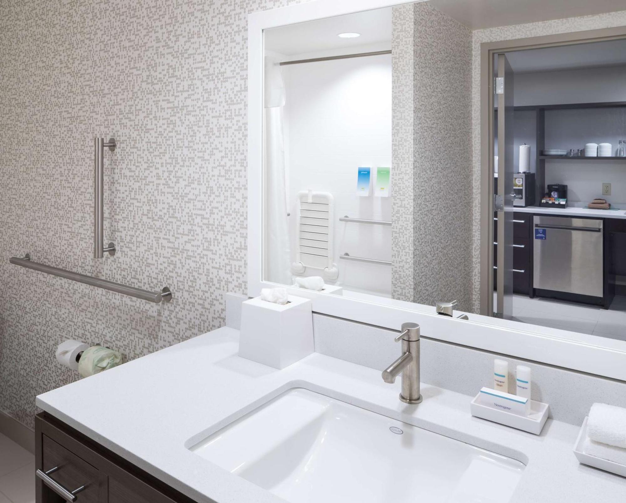 Home2 Suites By Hilton Fort Worth Cultural District Extérieur photo